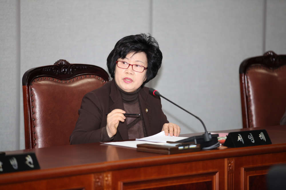 제214회 도봉구의회 임시회중 운영위원회 - 4