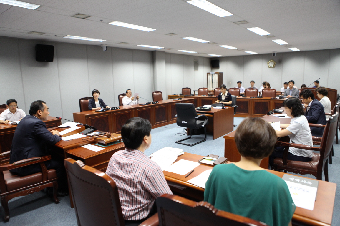 제239회 도봉구의회 임시회중 운영위원회 - 6