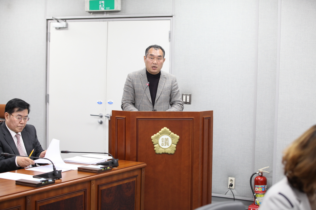 제253회 도봉구의회 임시회중 운영위원회 - 3