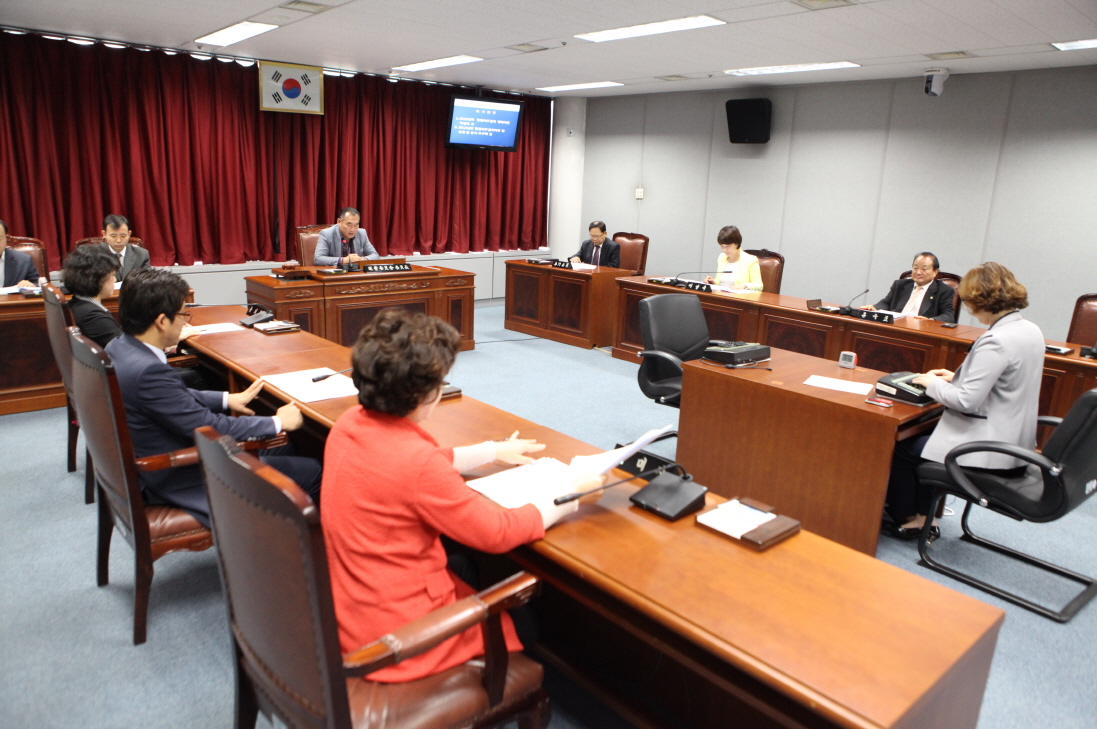 제250회 도봉구의회 임시회중 운영위원회 - 3
