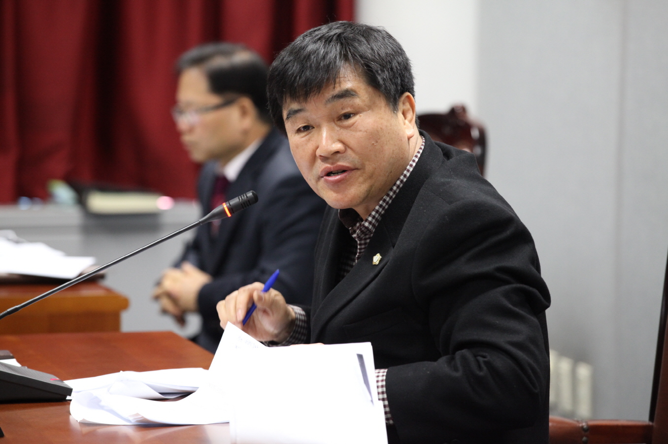 제233회 도봉구의회 임시회중 운영위원회 - 5