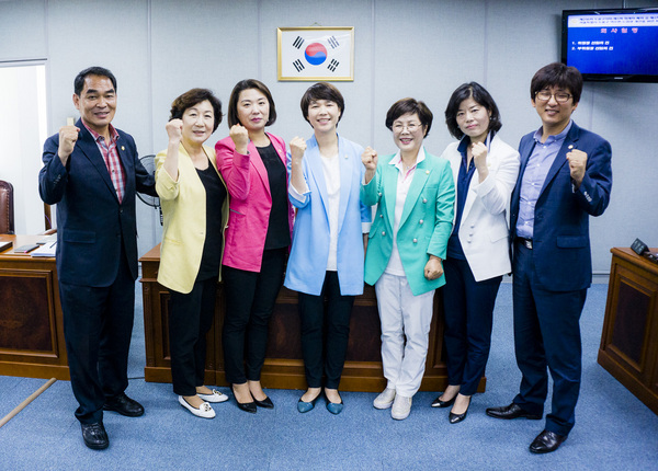 제256회 도봉구의회 정례회중 서울특별시 도봉구 역주변 노점상 개선을 위한 특별위원회 - 1