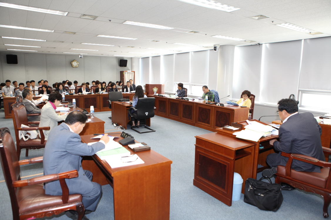 제249회 도봉구의회 임시회중 예산결산특별위원회 - 10
