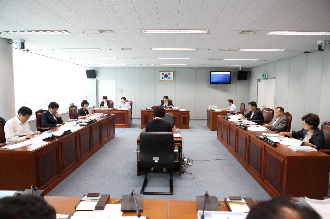 제227회 도봉구의회 제1차 정례회중 예산결산특별위원회 - 1