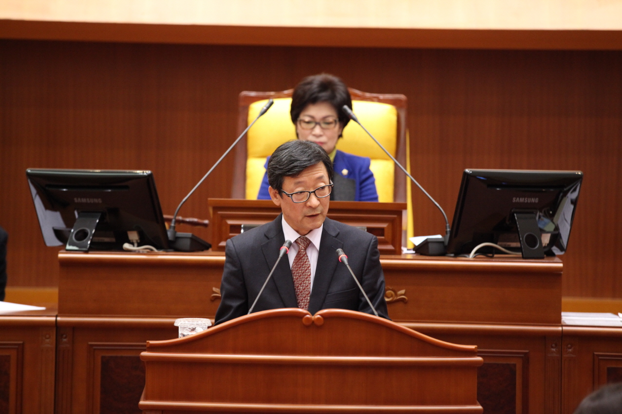 제242회 도봉구의회 정례회중 본회의 - 6
