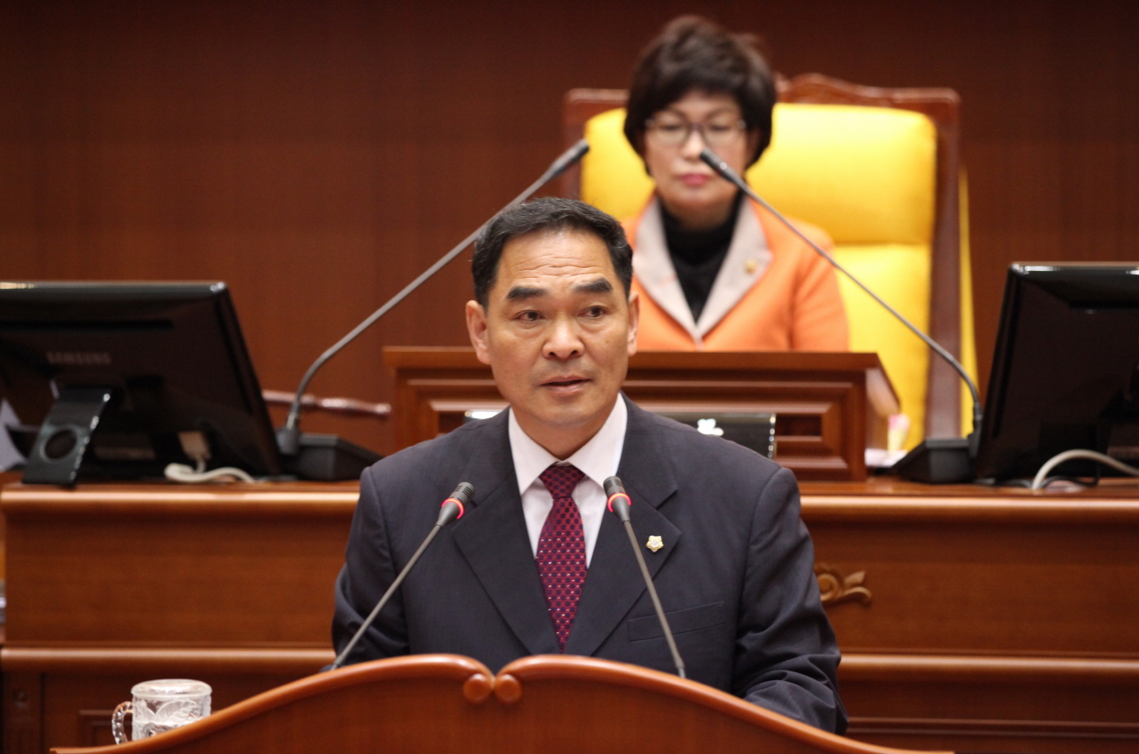 제245회 도봉구의회 임시회 개회 - 7