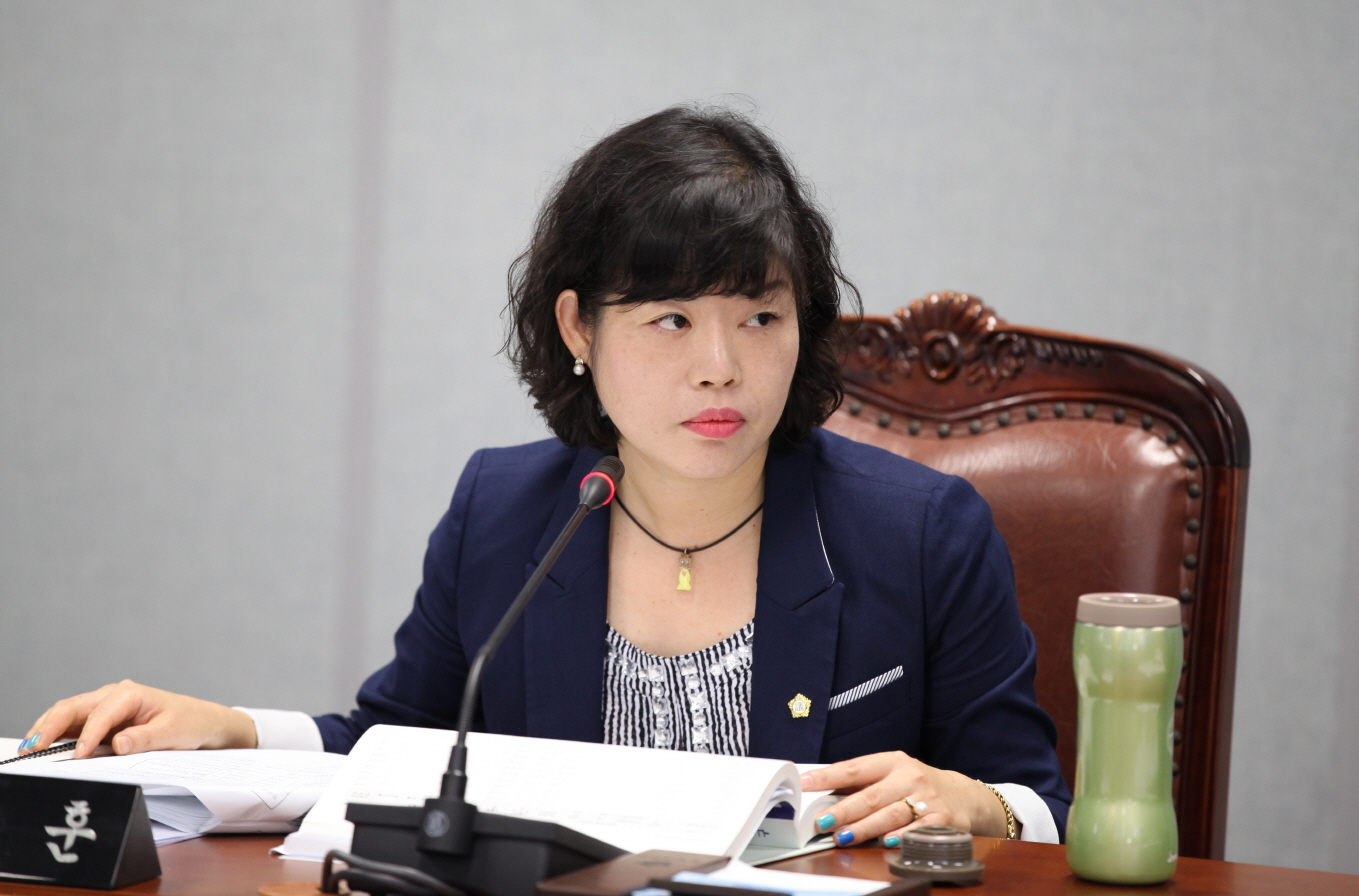 제240회 도봉구의회 정례회중 예산결산특별위원회 - 4