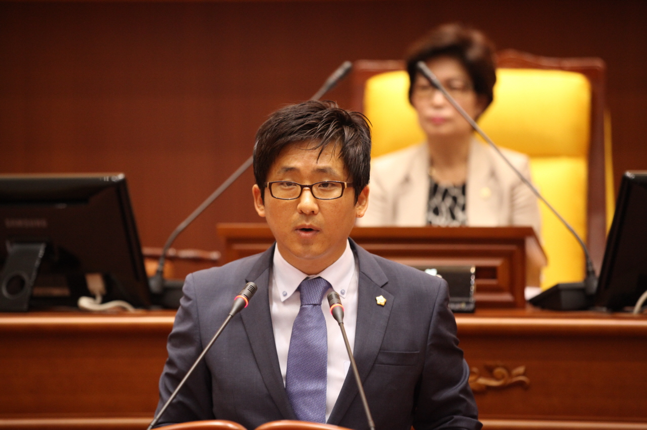 제239회 도봉구의회 임시회중 본회의 - 4