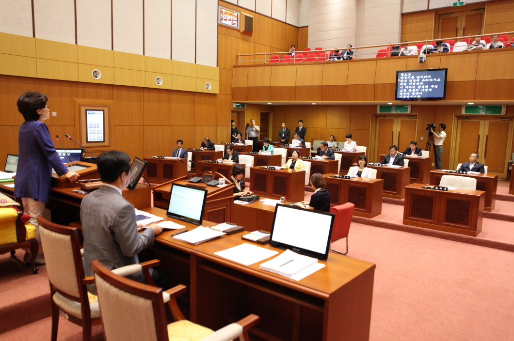 제240회 도봉구의회 정례회중 본회의 - 7