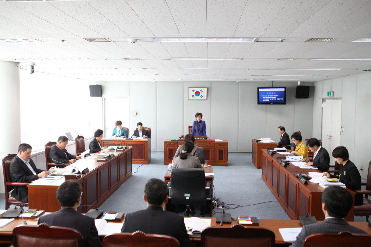 제229회 도봉구의회 임시회중 예산결산특별위원회 - 8