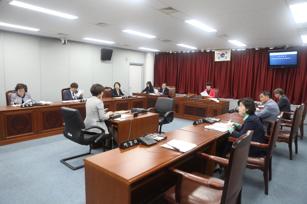 제260회 도봉구의회 임시회중 노점특위 - 7