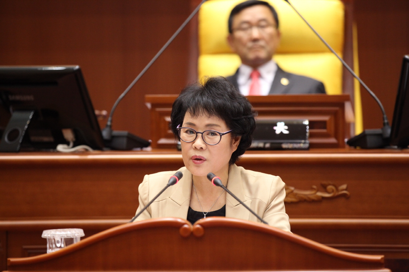 제229회 도봉구의회 임시회중 제2차 본회의 - 11
