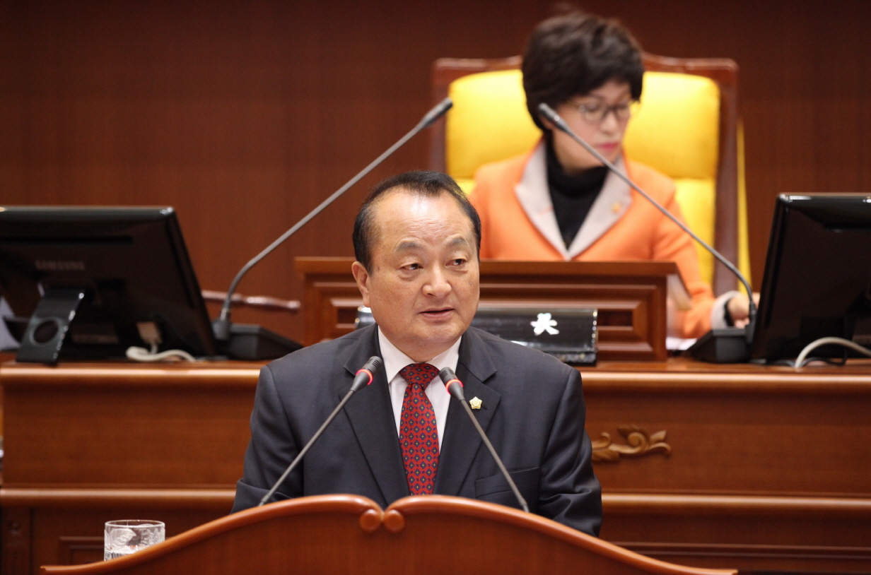 제245회 도봉구의회 임시회 개회 - 8