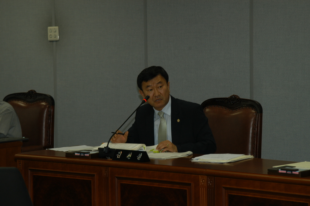 제190회 도봉구의회 정례회중 제2차본회의 재무건설위원회 - 4