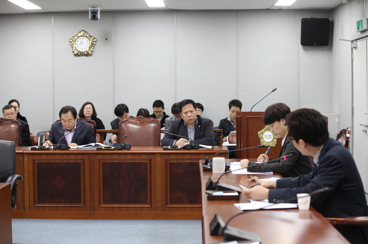 제262회 도봉구의회 임시회중 운영위원회 - 10
