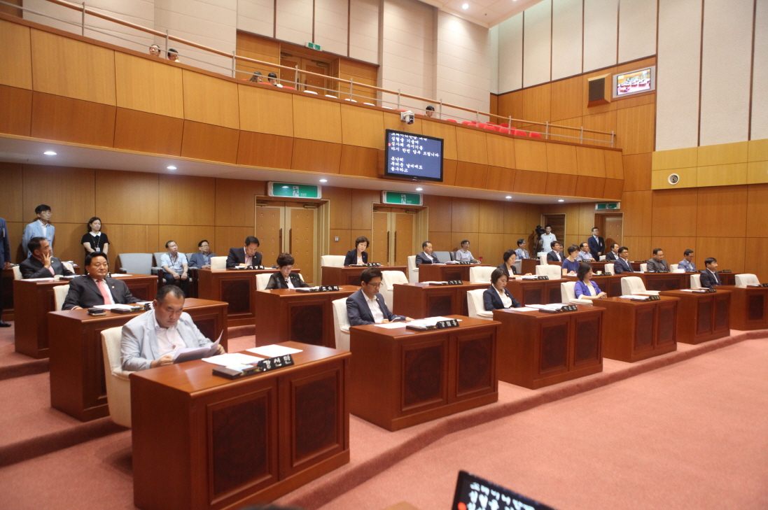 제258회 도봉구의회 임시회 개회 - 7