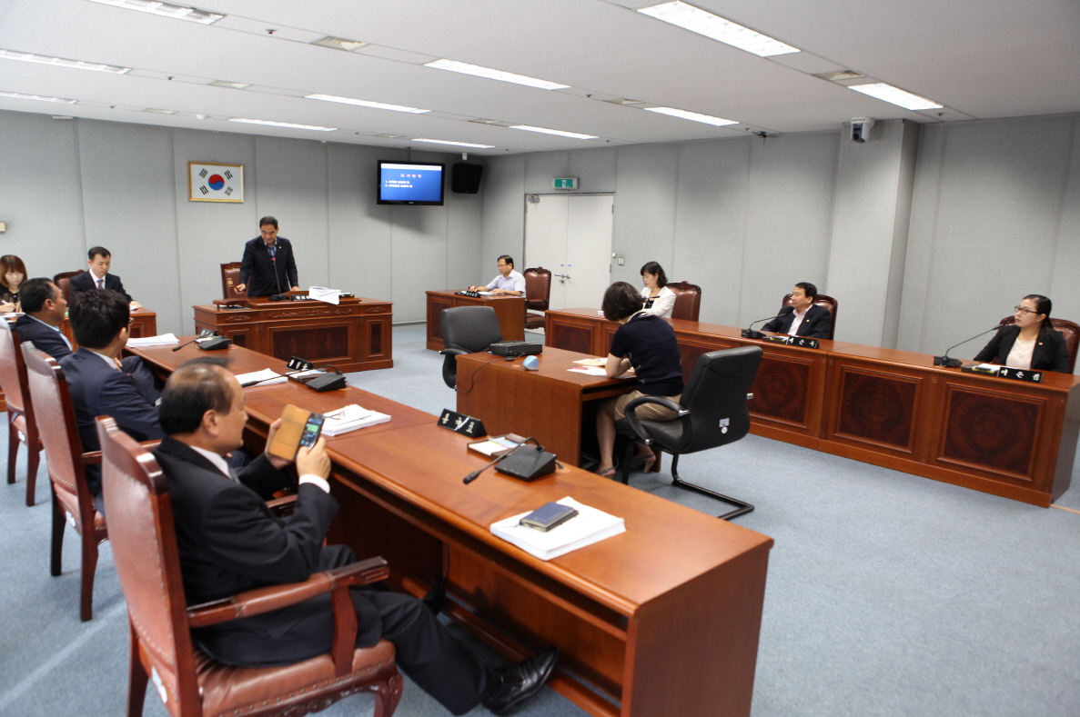 제240회 도봉구의회 정례회중 예산결산특별위원회 - 3