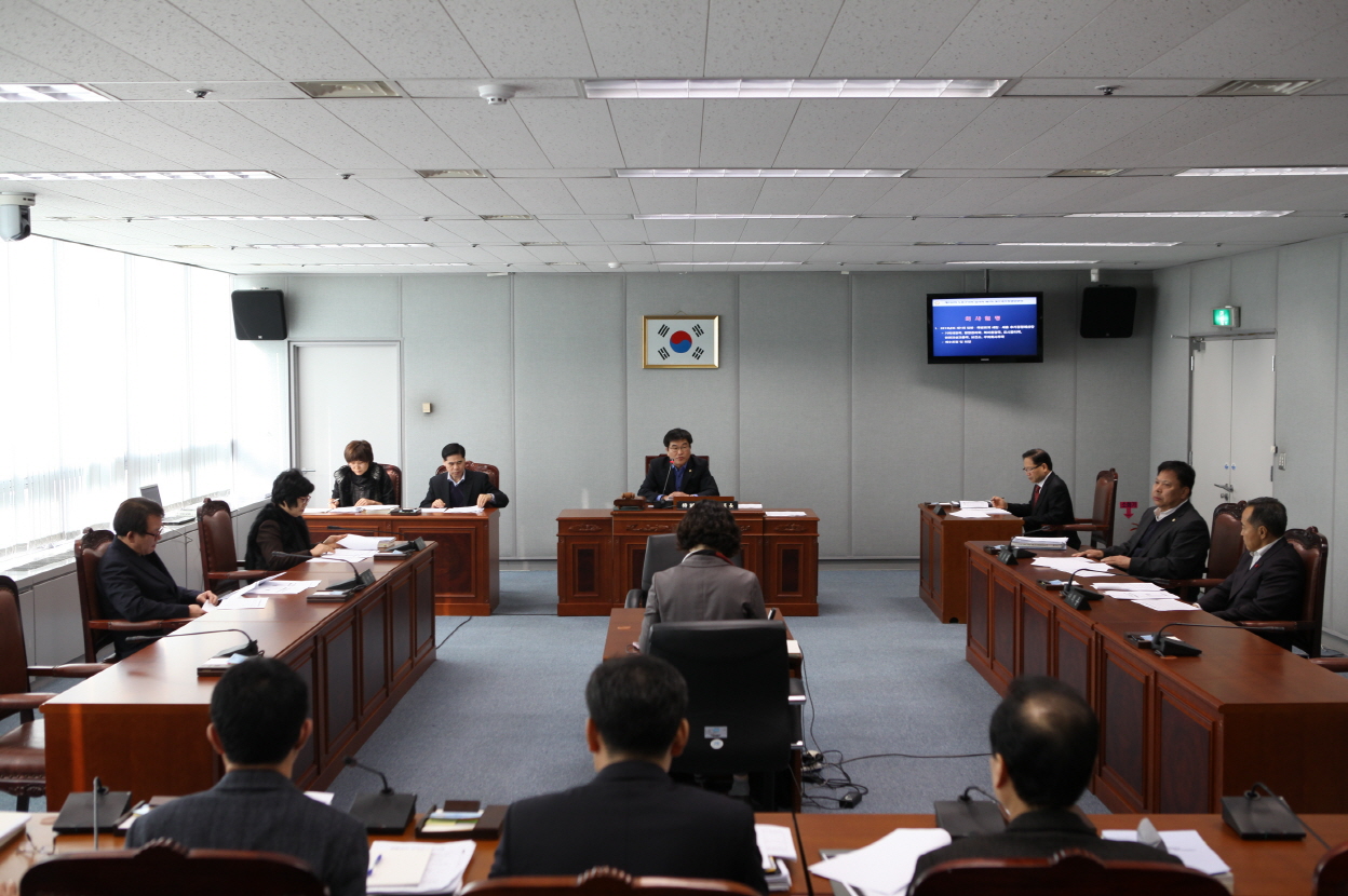 제230회 도봉구의회 임시회중 예산결산특별위원회 - 6