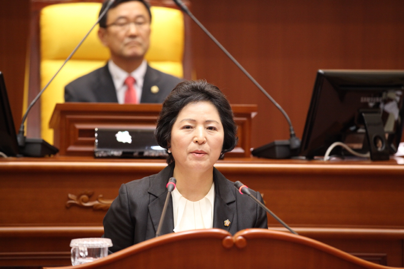 제229회 도봉구의회 임시회중 제2차 본회의 - 8