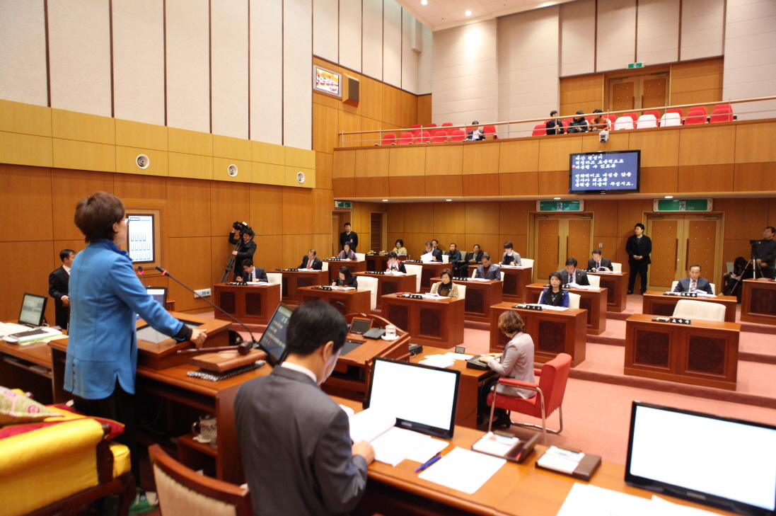 제251회 도봉구의회 정례회 개회 - 8