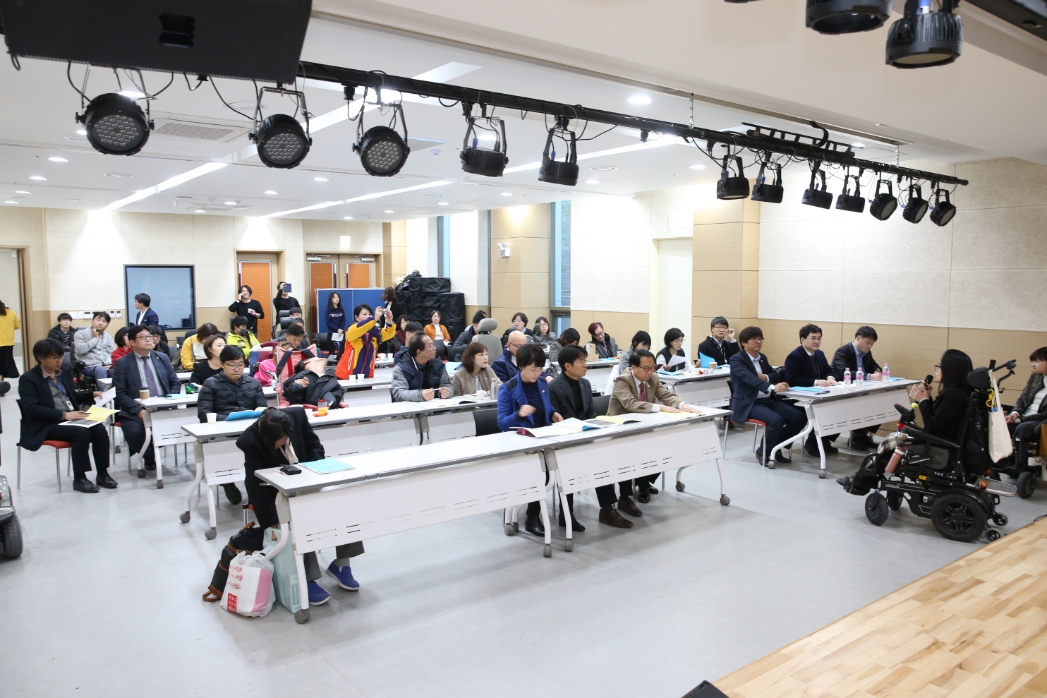 유니버설디자인 조례 제정 설명회 - 4