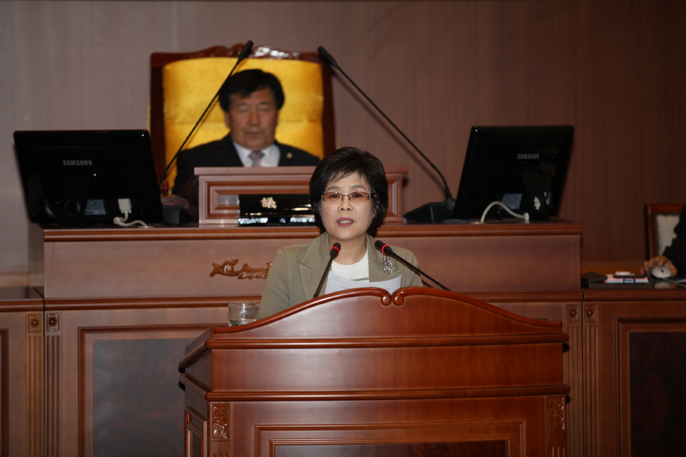 제217회 도봉구의회 임시회중 2차본회의 - 6