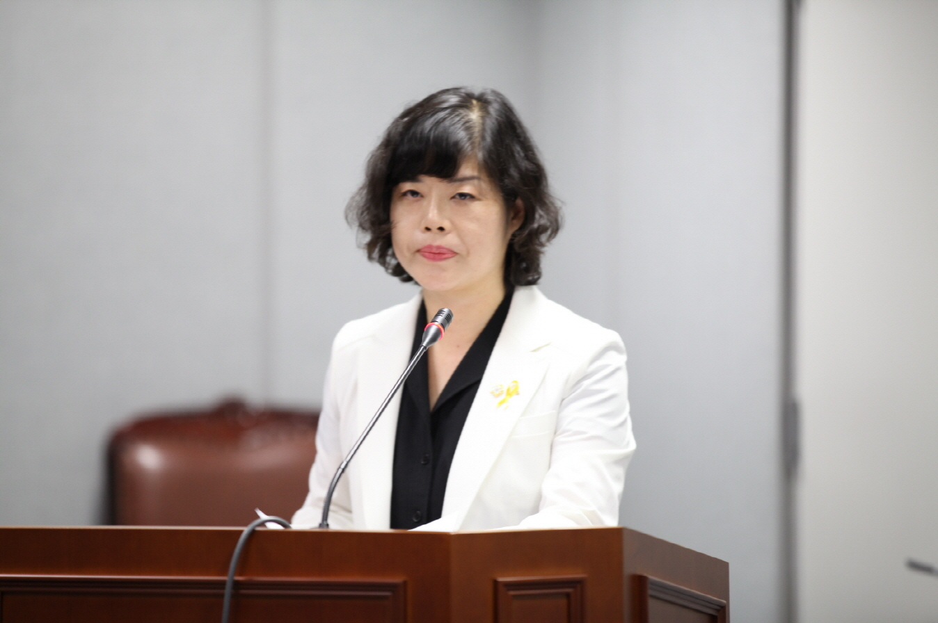 제240회 도봉구의회 정례회중 운영위원회 - 3