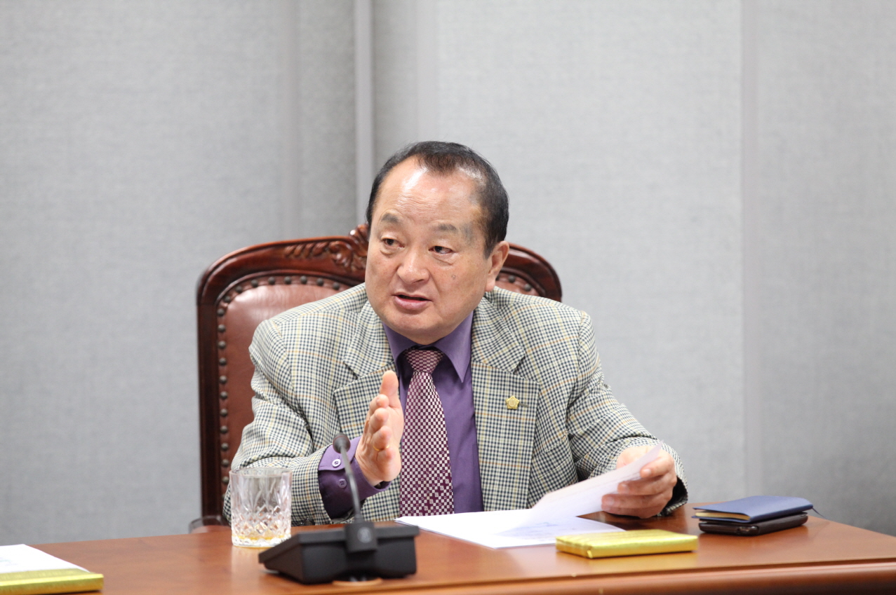 도봉구의회 의원 4월 정기 간담회 - 5