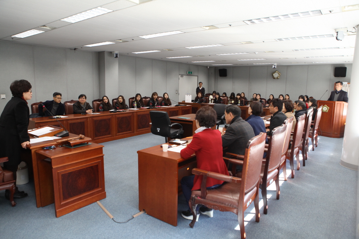 덕성여자대학교 정치외교학과 의회방문 - 2