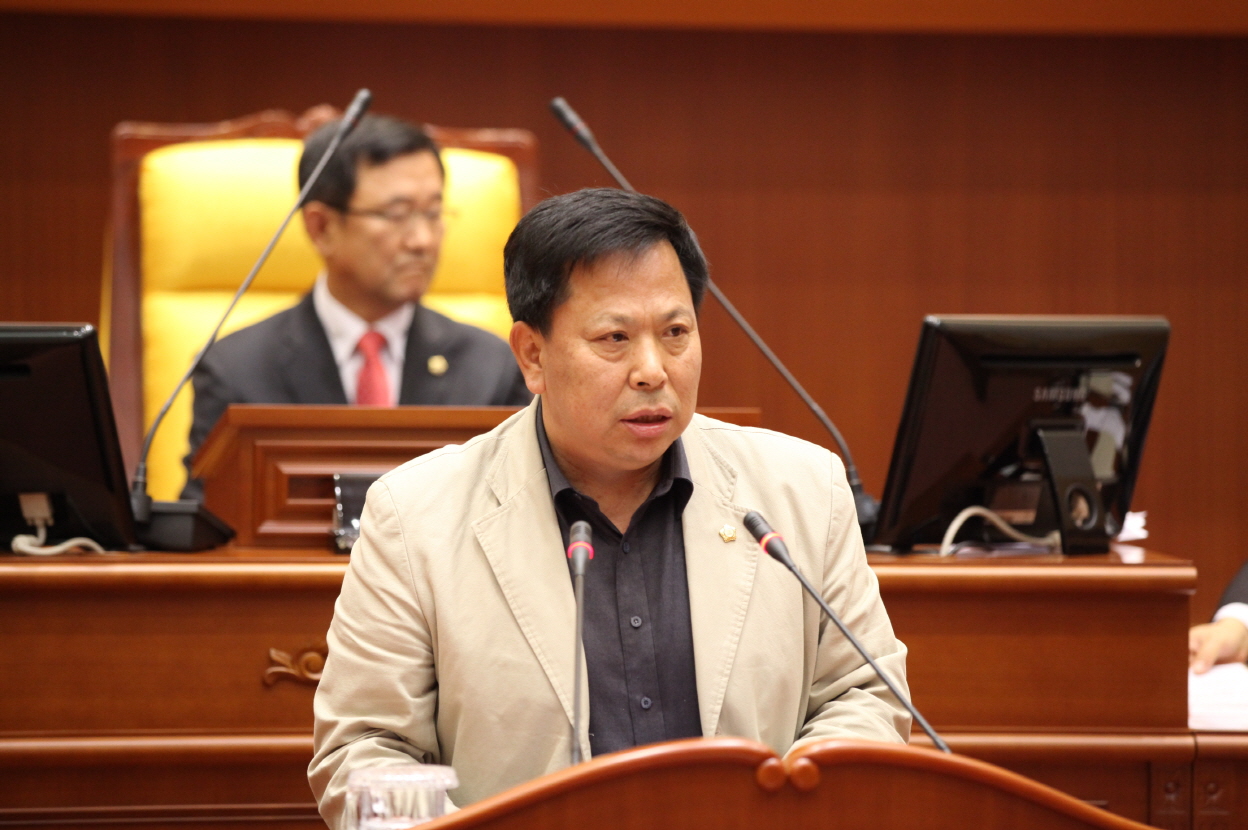 제229회 도봉구의회 임시회중 제2차 본회의 - 7