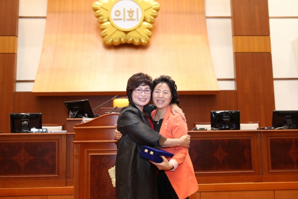 제7대 전반기 도봉구의회 의원 공로패 수여식