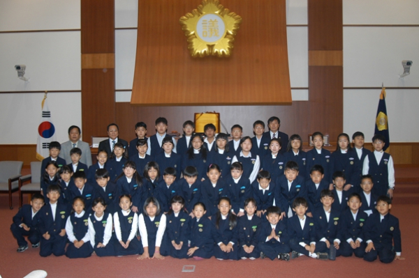 2005년도 어린이 모의의회 개최