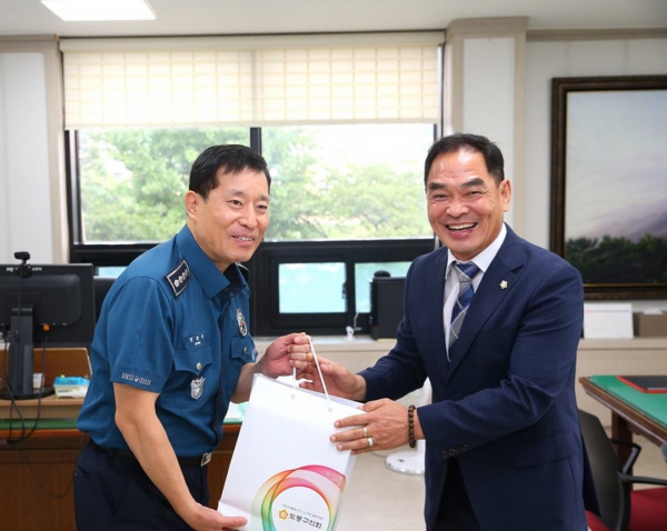 도봉구의회, 의장단 및 상임위원장 유관기관(경찰서, 세무서) 방문