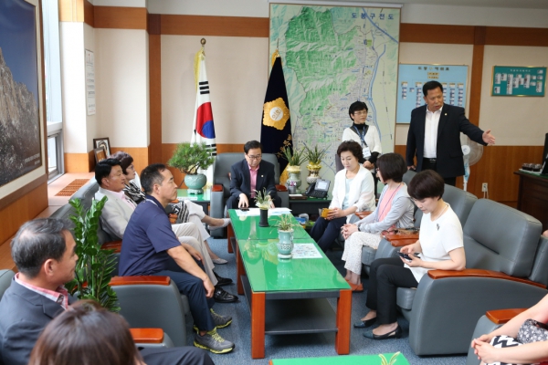 서울외고 일본어학과, 기자라스시 동여고 학생단 의회방문
