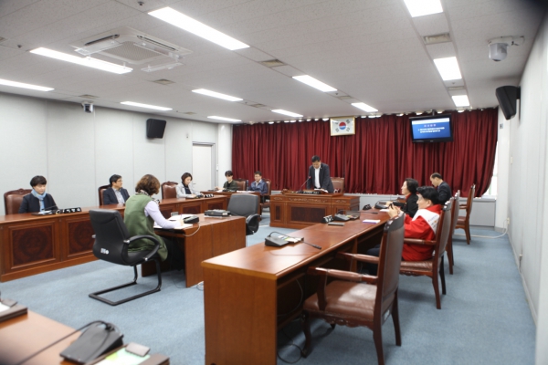 제274회 임시회 폐회중 운영위원회