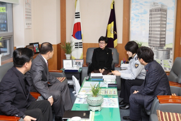 의회방문(윤성혜 도봉경찰서장)