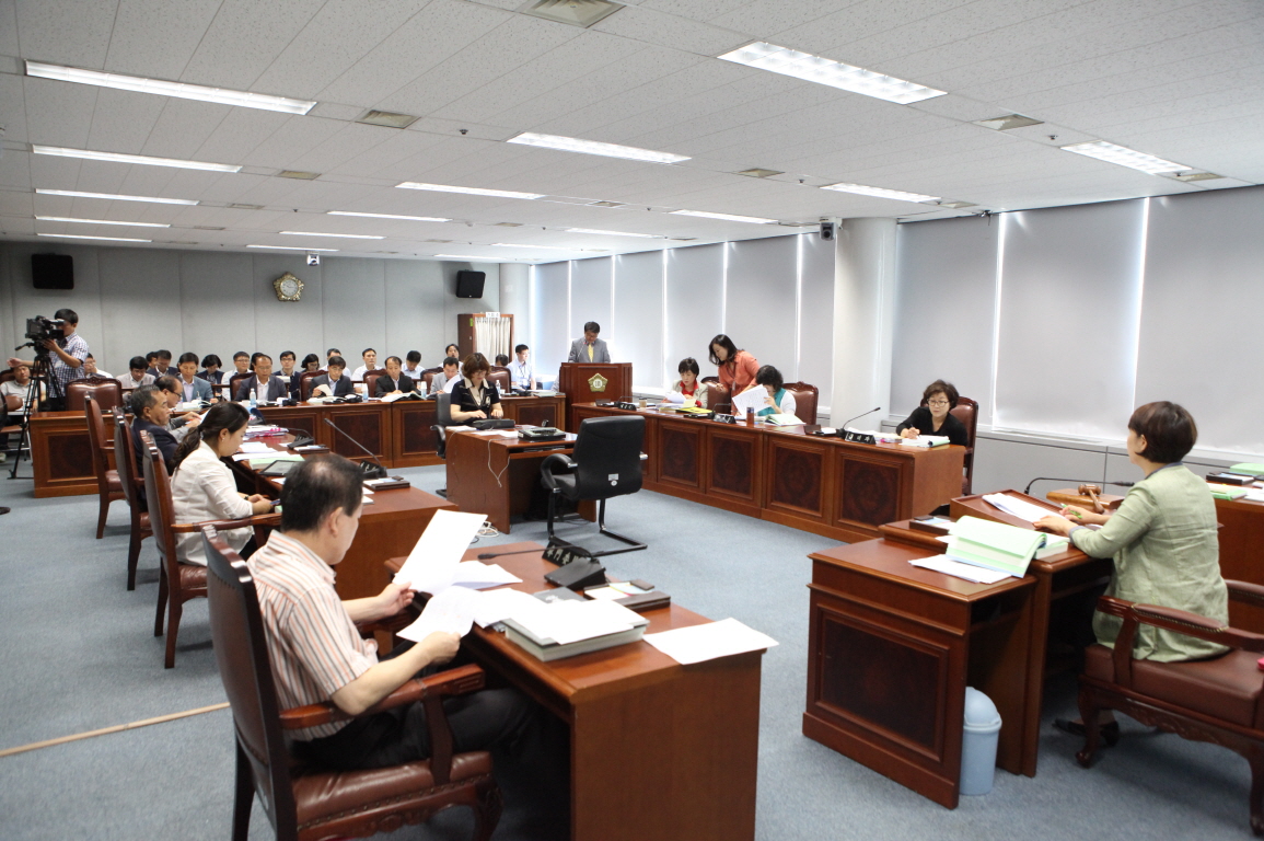 제249회 도봉구의회 임시회중 행정기획위원회 - 9