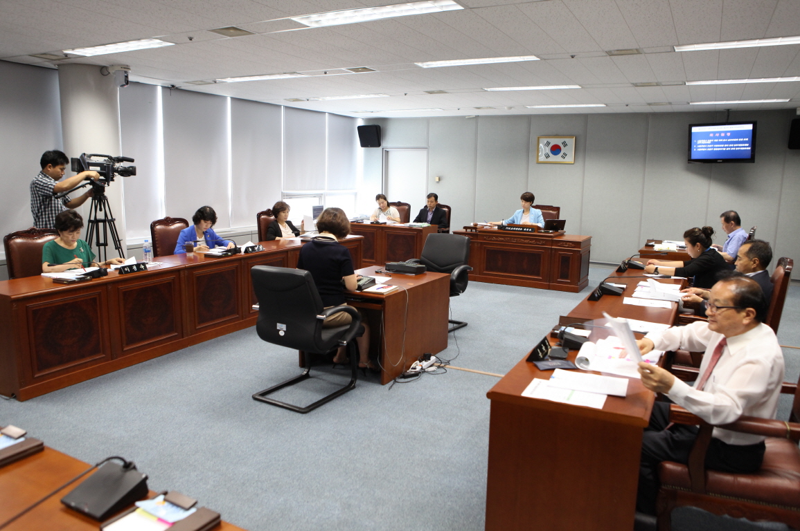 제248회 도봉구의회 임시회중 행정기획위원회 - 8