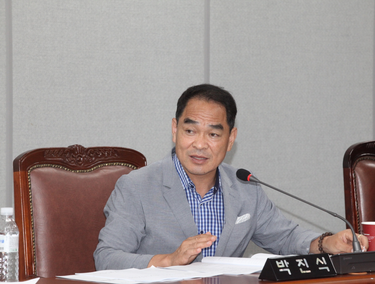 제290회 도봉구의회 임시회중 복지건설위원회 - 5