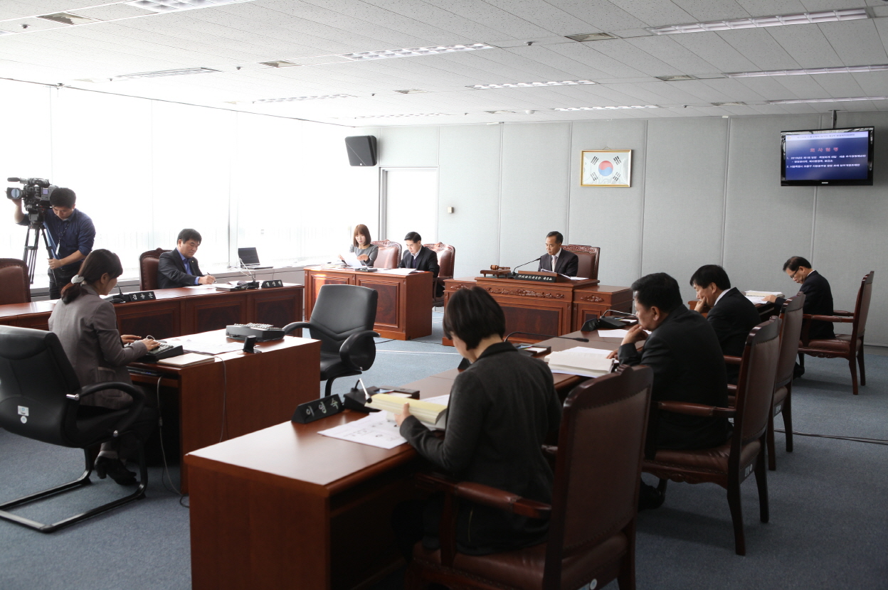 제230회 도봉구의회 임시회중 행정복지위원회 - 5