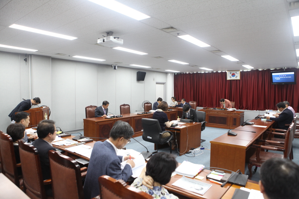제256회 도봉구의회 정례회중 복지건설위원회 - 7