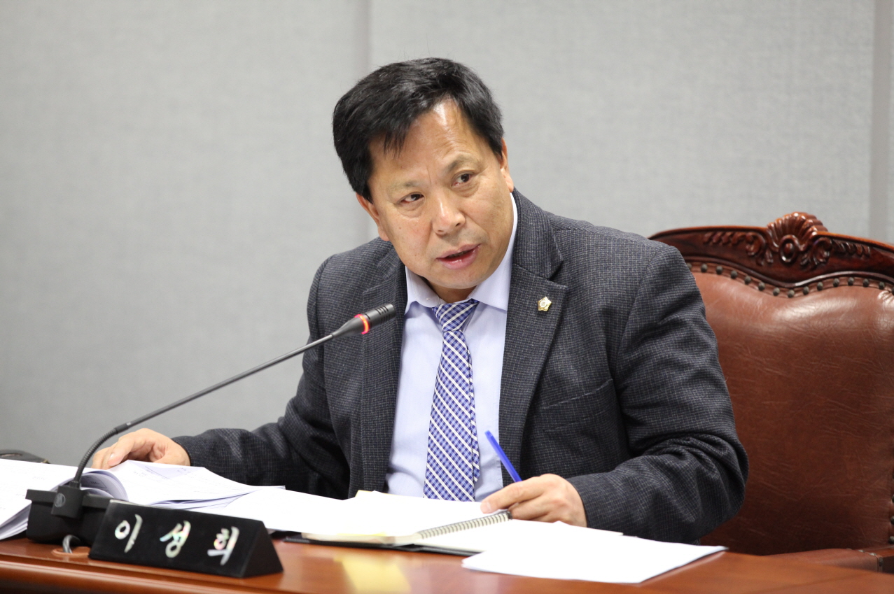 제243회 도봉구의회 임시회중 복지건설위원회 - 3