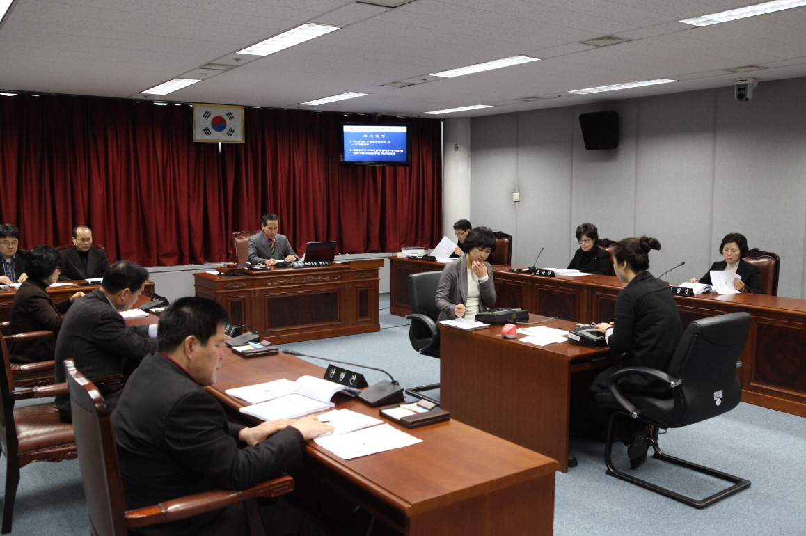 제223회 도봉구의회 임시회중 재무건설위원회 - 3