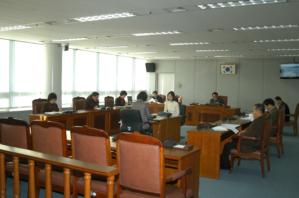  제213회 도봉구의회 2차정례회중 행정복지위원회 - 1