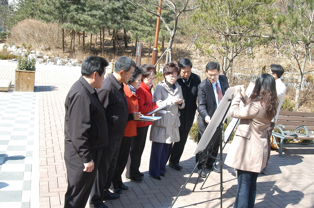 제206회 도봉구의회 임시회중 재무건설위원회 - 8