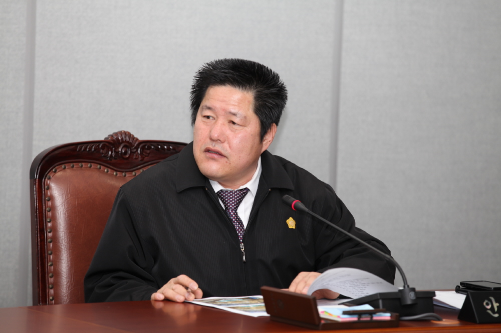 제215회 도봉구의회 임시회중 재무건설위원회 - 3