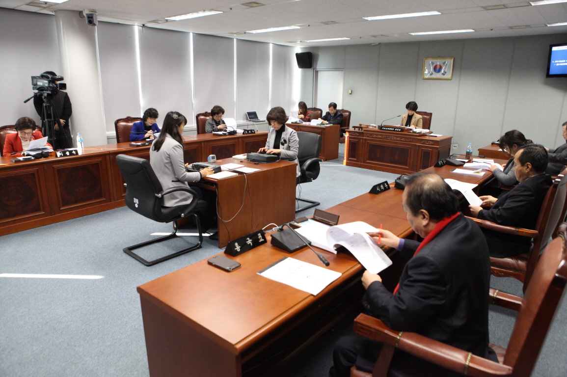 제243회 도봉구의회 임시회중 행정기획위원회 - 5