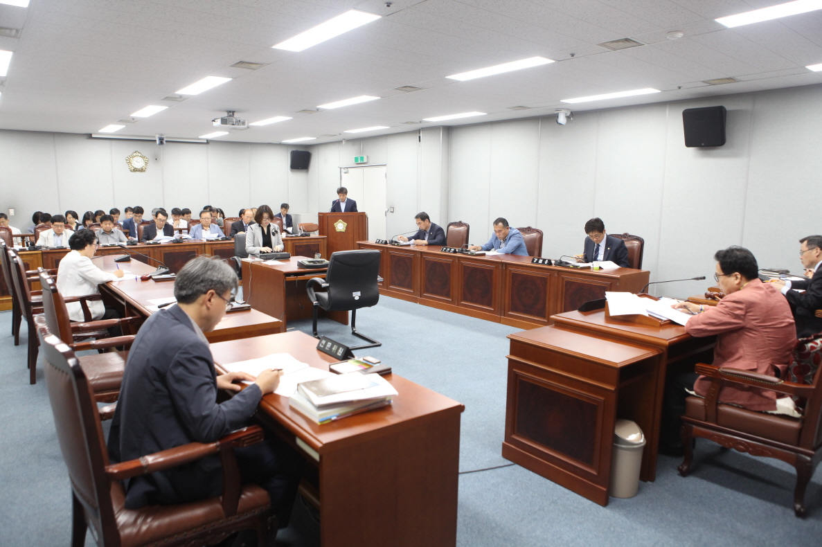 제255회 도봉구의회 임시회중 복지건설위원회 - 7
