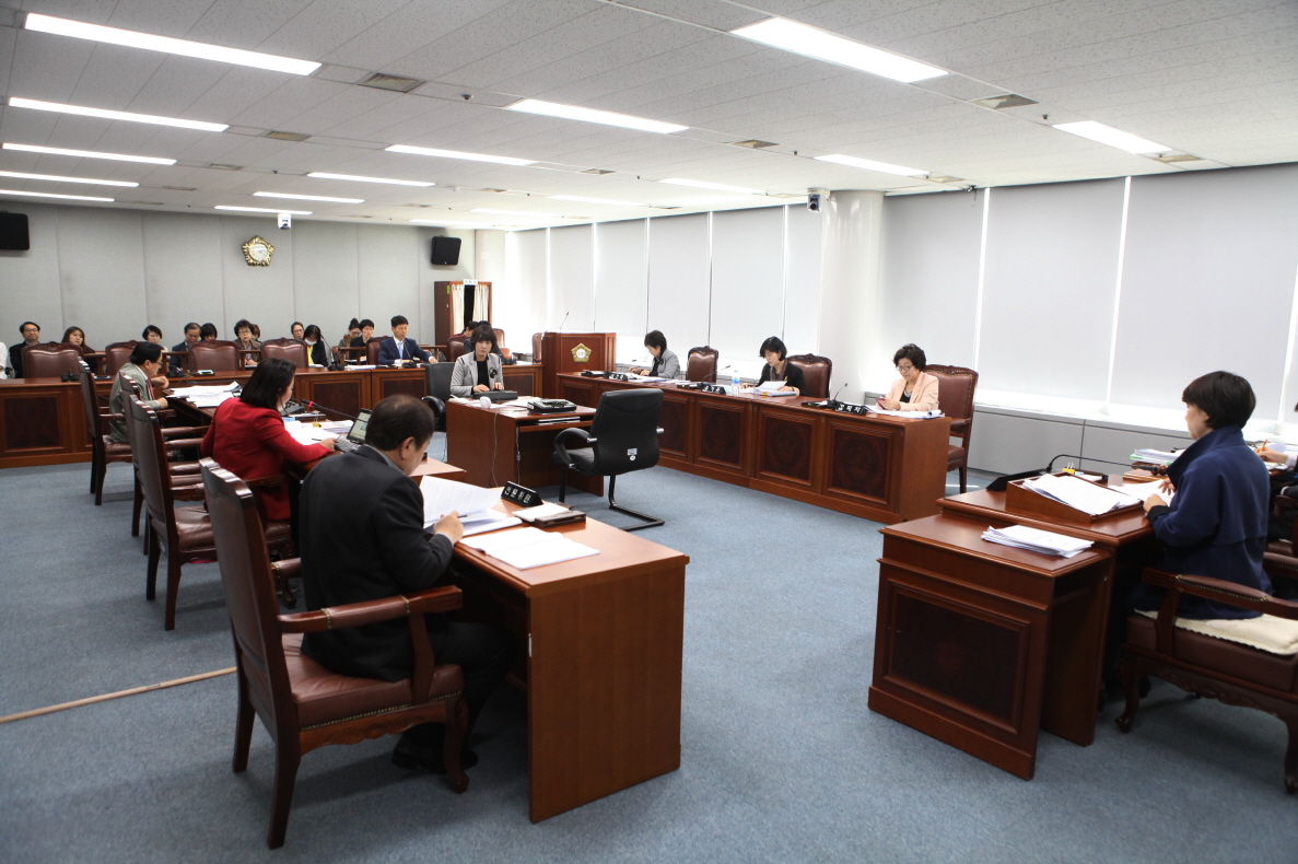 제254회 도봉구의회 임시회중 행정기획위원회 - 8