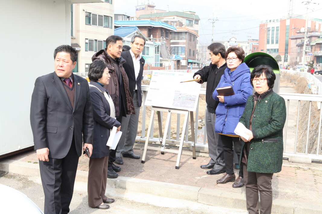 제233회 도봉구의회 임시회중 재무건설위원회 - 5